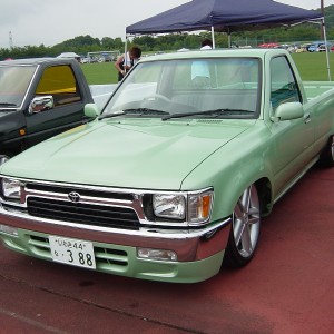 cool old yotas
