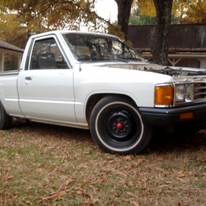 my 87 2wd base. its a show winning mini in the making.