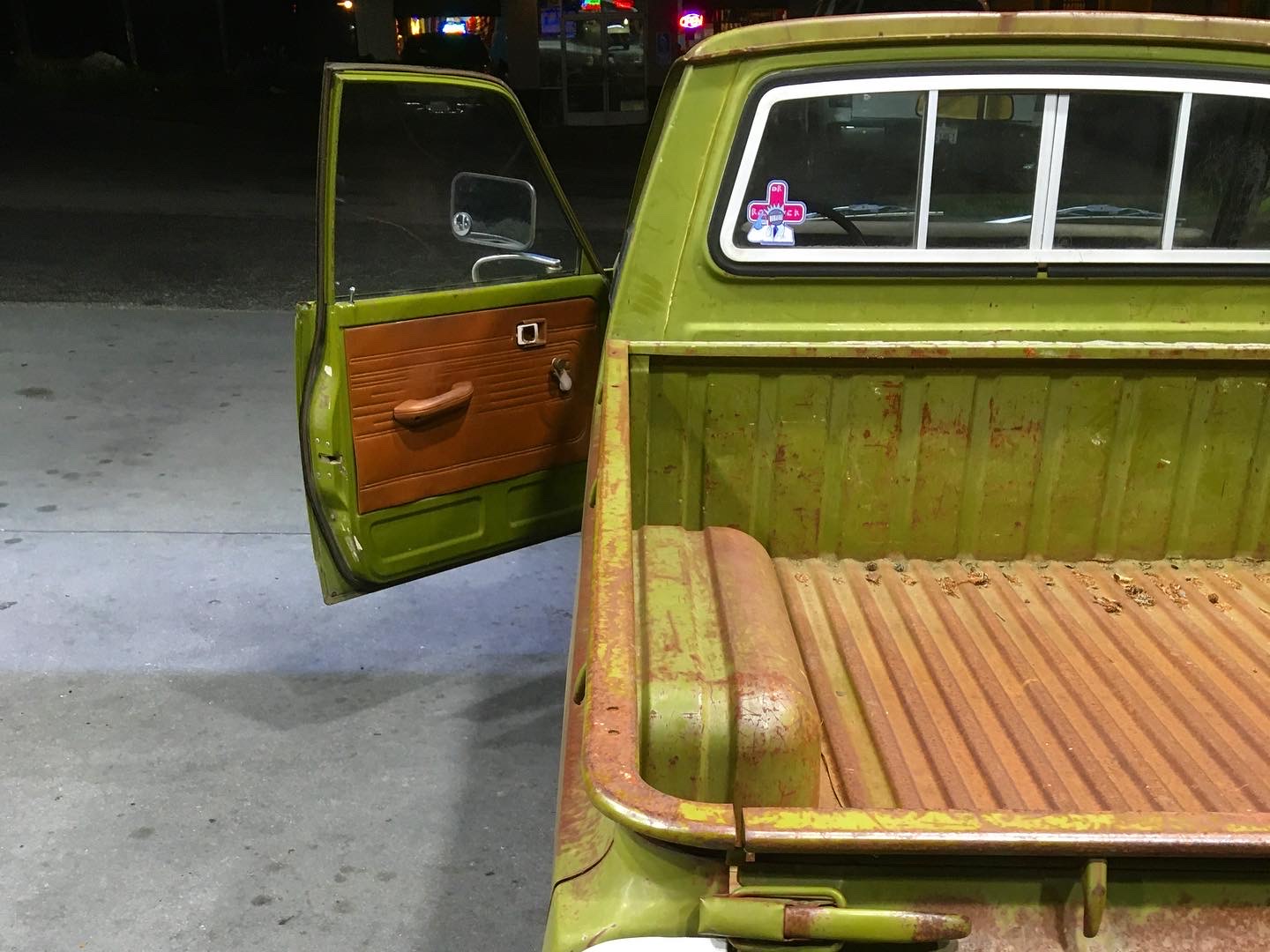 Harley door open
